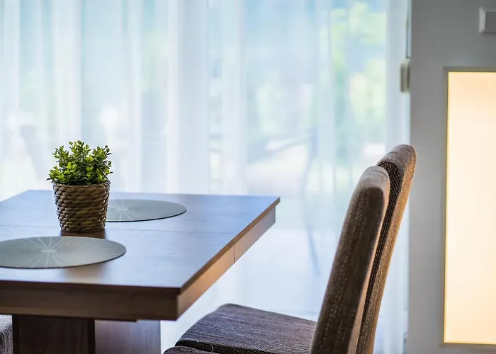 Lejlighed Gemini I., Iii.